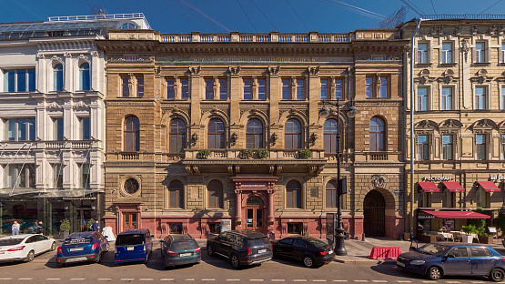 Большая Морская улица, д. 32